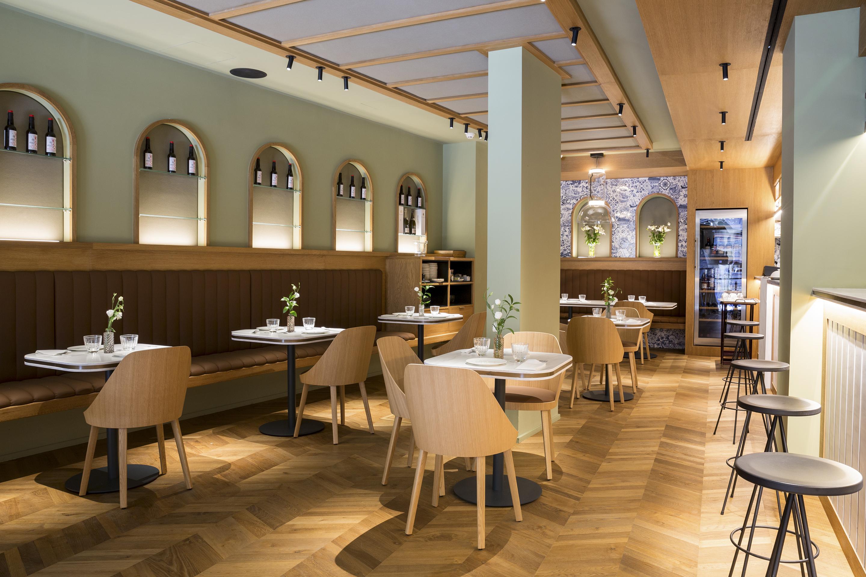Eme Catedral Mercer Hotel Seville Ngoại thất bức ảnh Restaurant interior