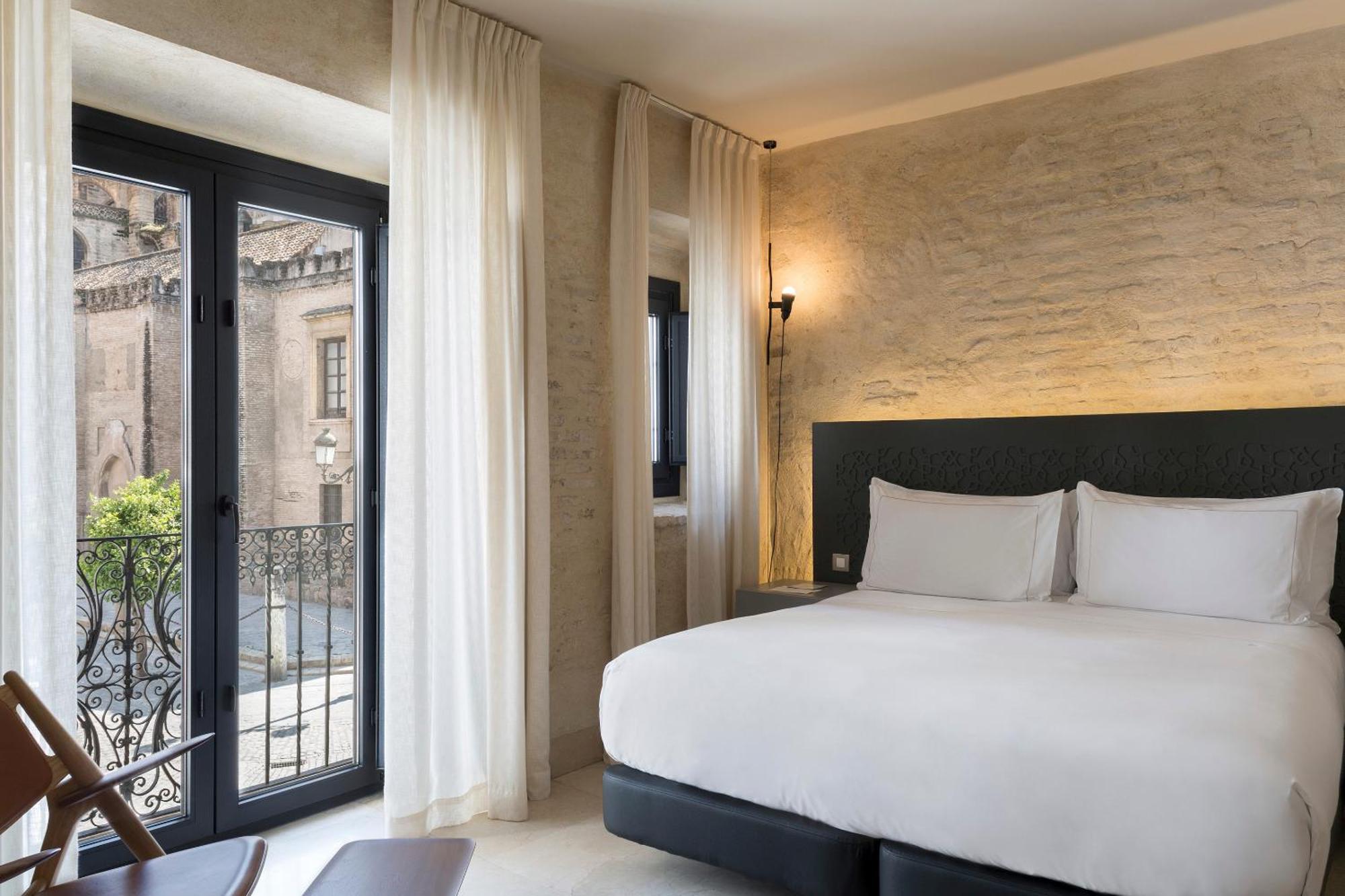 Eme Catedral Mercer Hotel Seville Ngoại thất bức ảnh